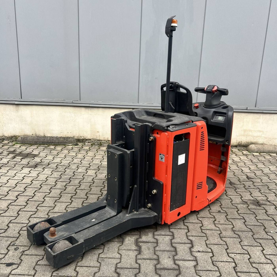 Linde P30 (132) - Vlečni traktor: slika 2 Linde P30 (132) - Vlečni traktor: slika 2