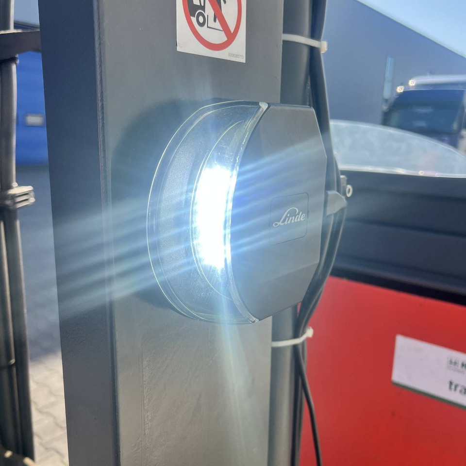 Viličar s pomičnim teleskopom Linde R14G (1120): slika 6