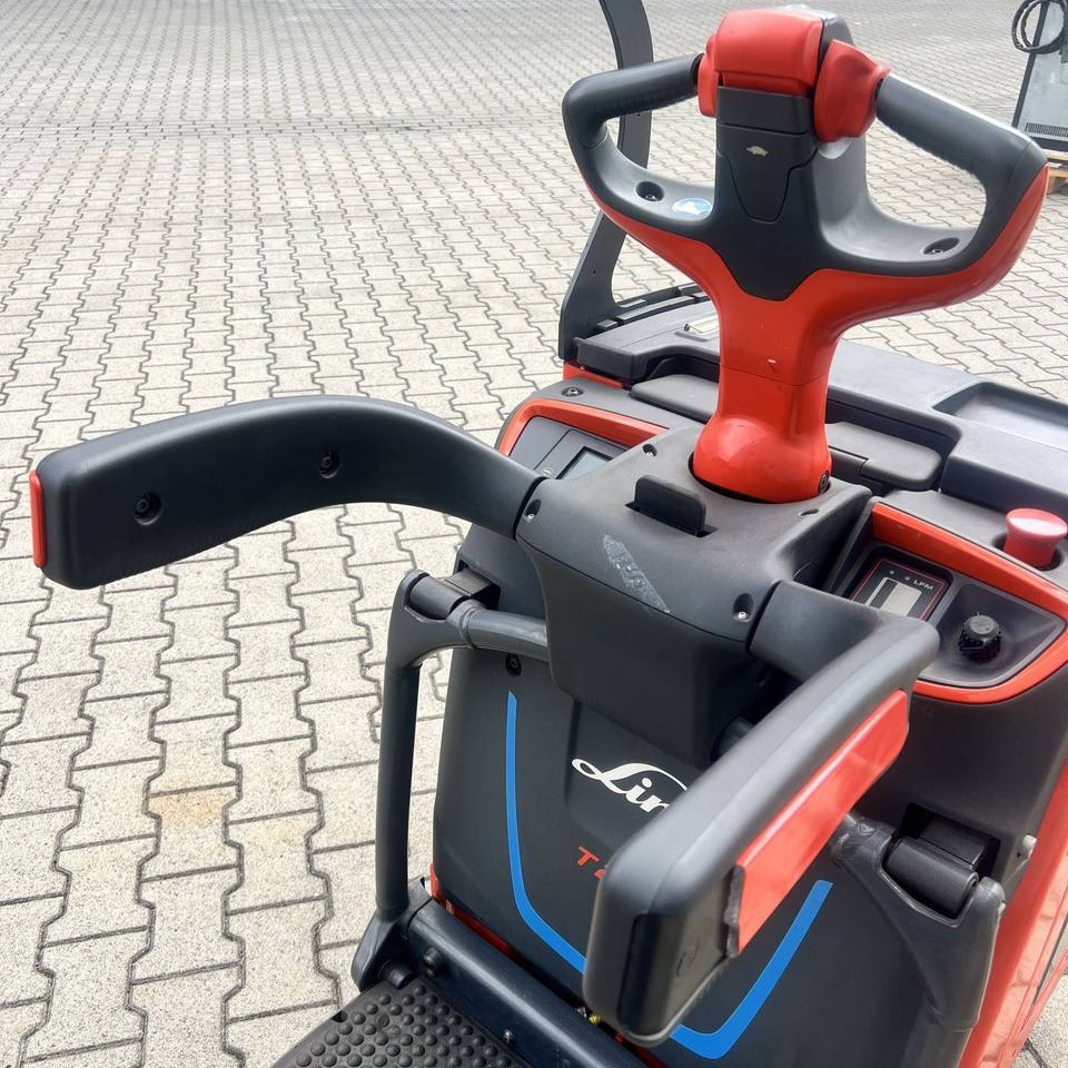 Paletni viličar Linde T20AP (1153) Li-On: slika 10