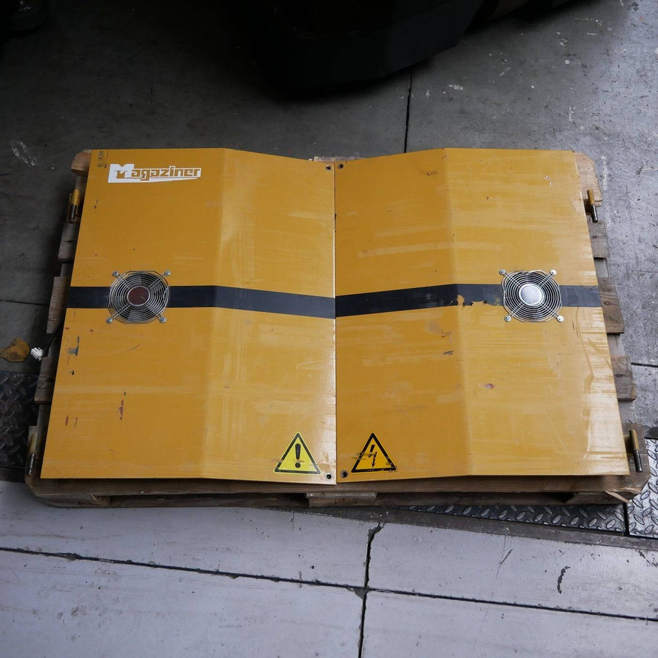 Plate work rear for Magaziner EK11, Linde K11 - Karoserija in zunanjost za Oprema za rokovanje z materiali: slika 2 Plate work rear for Magaziner EK11, Linde K11 - Karoserija in zunanjost za Oprema za rokovanje z materiali: slika 2