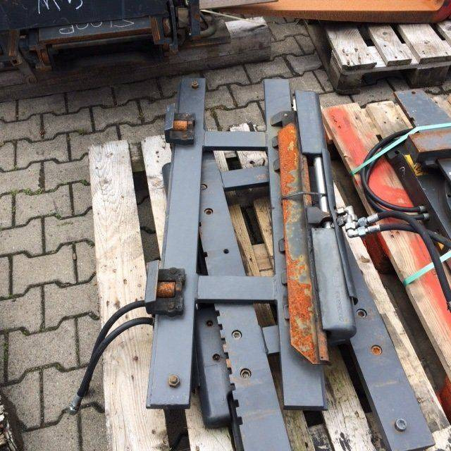 Kaup Sideshift Type 2T151P1 - Priključek: slika 2 Kaup Sideshift Type 2T151P1 - Priključek: slika 2