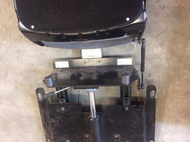 Seat for STILL M15-4, and Linde K15-4 - Sedež za Oprema za rokovanje z materiali: slika 5 Seat for STILL M15-4, and Linde K15-4 - Sedež za Oprema za rokovanje z materiali: slika 5