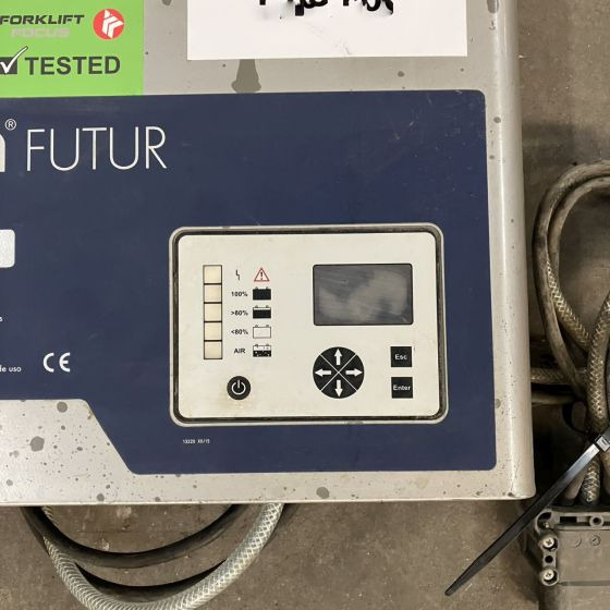 Tricom E230 G24/60B25.Fp EU Futur Smart (2) - Električni sistem za Oprema za rokovanje z materiali: slika 3 Tricom E230 G24/60B25.Fp EU Futur Smart (2) - Električni sistem za Oprema za rokovanje z materiali: slika 3