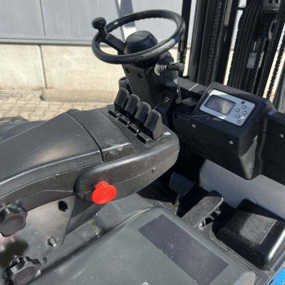 Unicarriers AG1N1L16Q - Električni viličar: slika 4 Unicarriers AG1N1L16Q - Električni viličar: slika 4