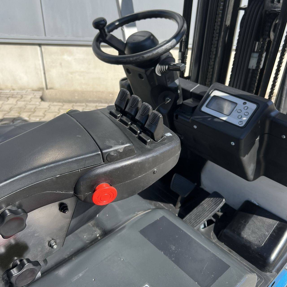 Unicarriers AG1N1L16Q - Električni viličar: slika 4 Unicarriers AG1N1L16Q - Električni viličar: slika 4