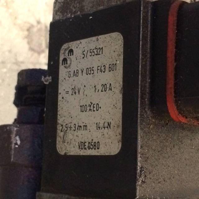 Valve Block for Jungheinrich ERC 12,5 - Hidravlični ventil za Oprema za rokovanje z materiali: slika 2 Valve Block for Jungheinrich ERC 12,5 - Hidravlični ventil za Oprema za rokovanje z materiali: slika 2