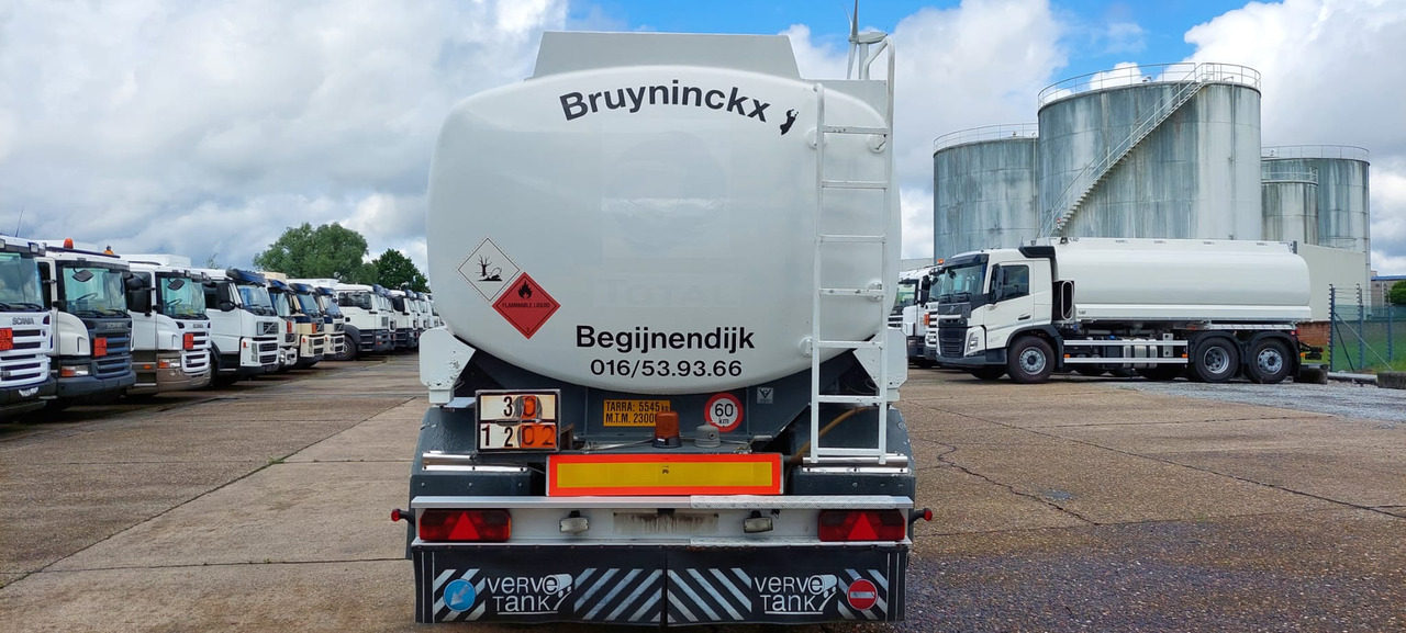 EKW - Polprikolica cisterna: slika 4 EKW - Polprikolica cisterna: slika 4