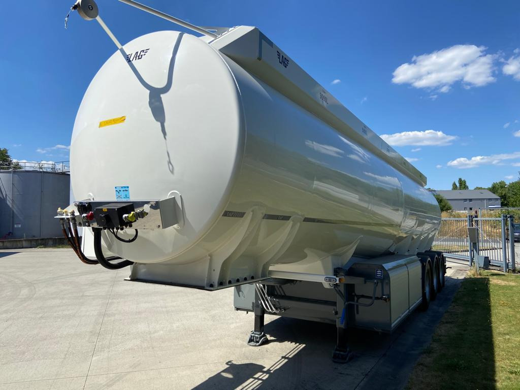 LAG - Polprikolica cisterna: slika 1 LAG - Polprikolica cisterna: slika 1