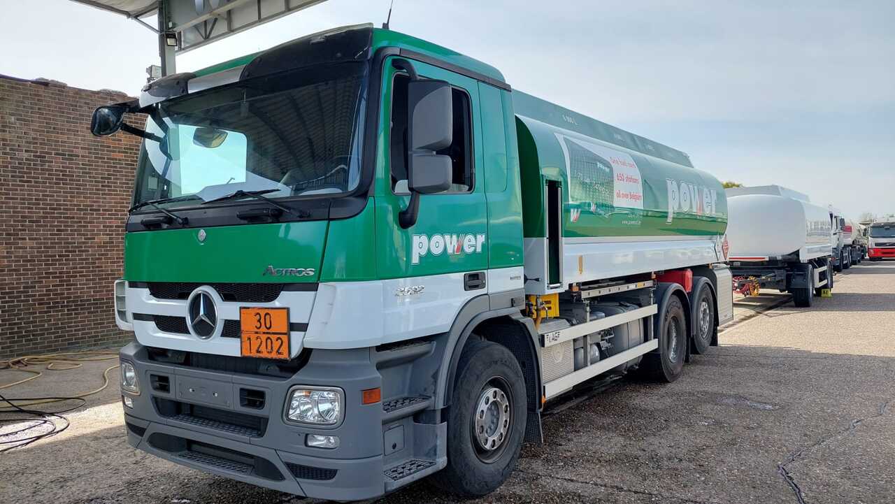 MERCEDES ACTROS - Tovornjak cisterna: slika 1 MERCEDES ACTROS - Tovornjak cisterna: slika 1