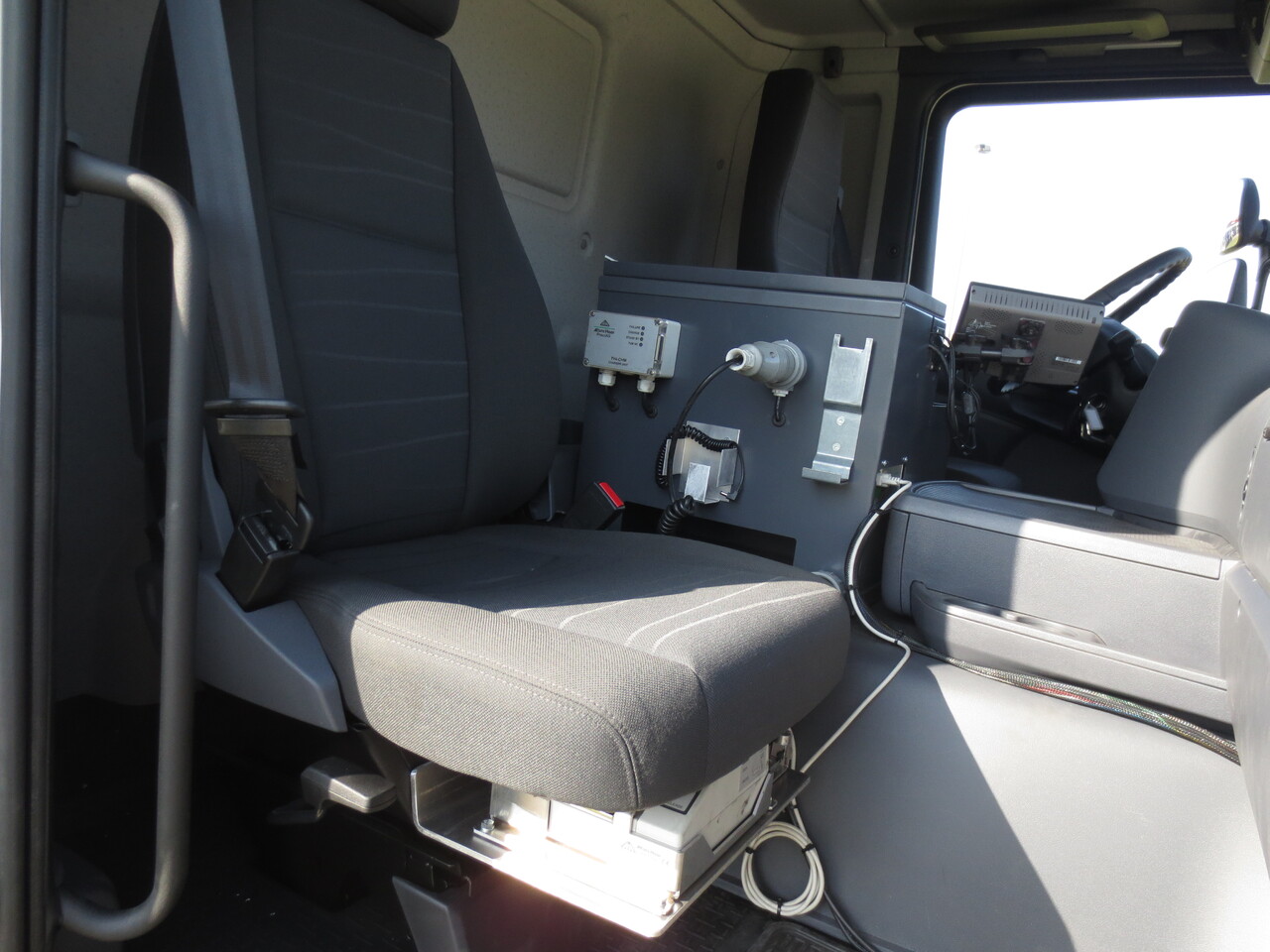 SCANIA G370 - Tovornjak cisterna: slika 5 SCANIA G370 - Tovornjak cisterna: slika 5