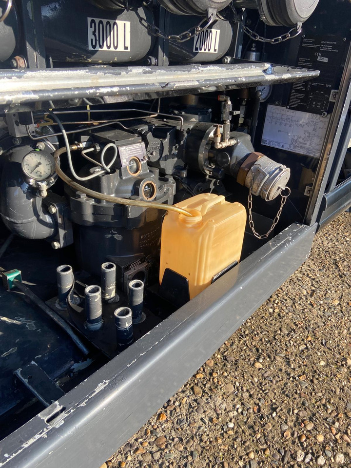 SCANIA P410 - Tovornjak cisterna: slika 5 SCANIA P410 - Tovornjak cisterna: slika 5