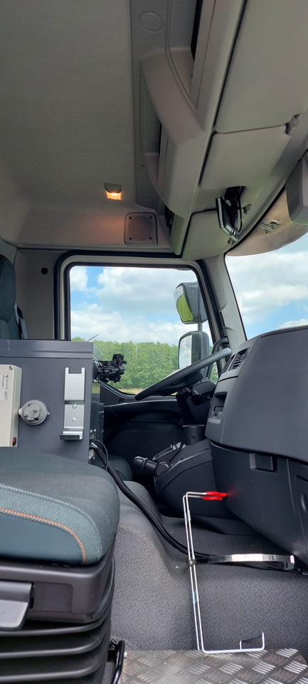 VOLVO FL - Tovornjak cisterna: slika 4 VOLVO FL - Tovornjak cisterna: slika 4