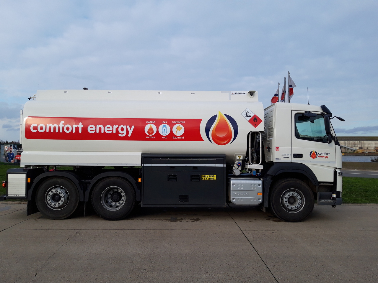 Tovornjak cisterna VOLVO FM: slika 15