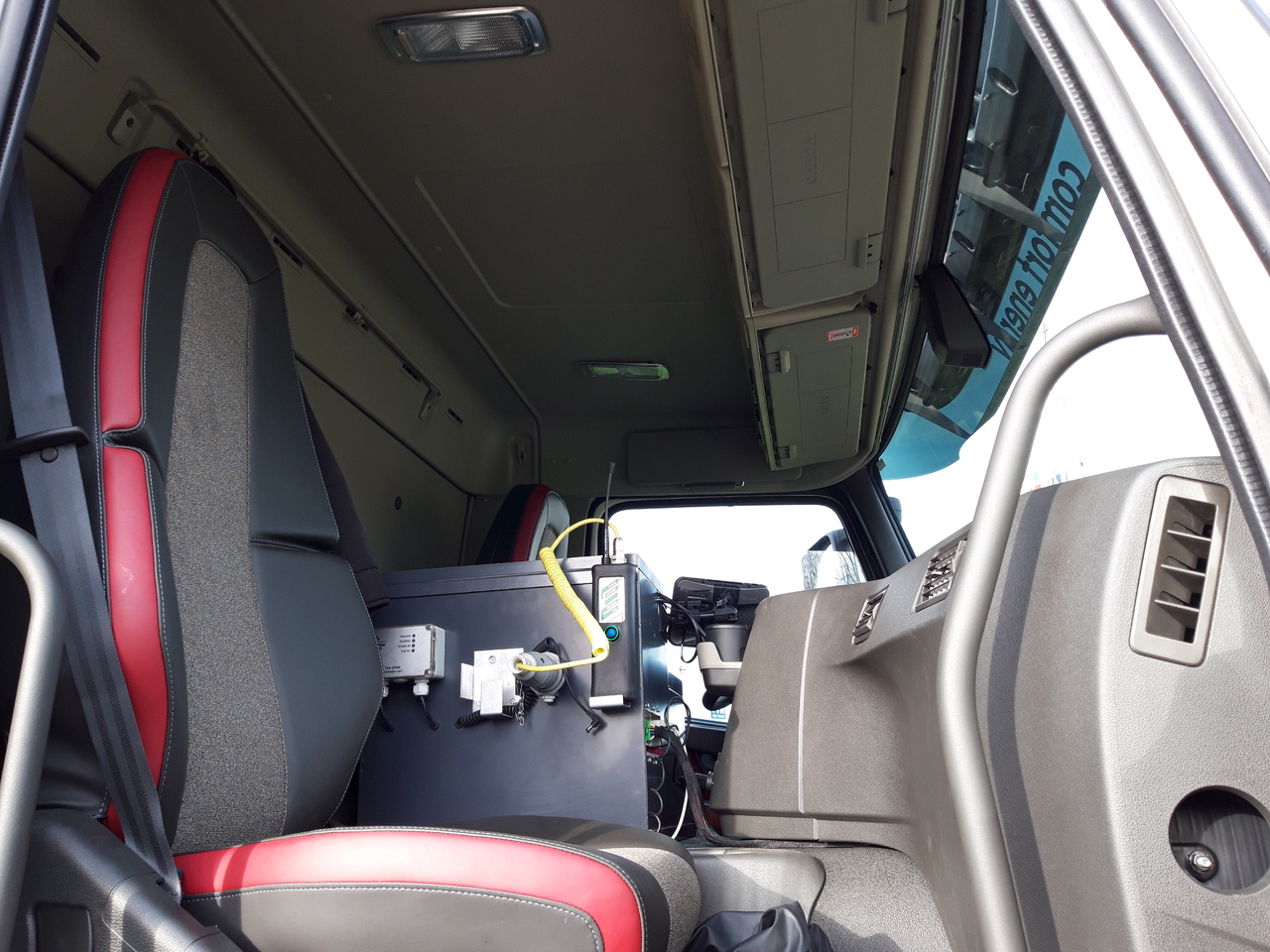 Tovornjak cisterna VOLVO FM: slika 10