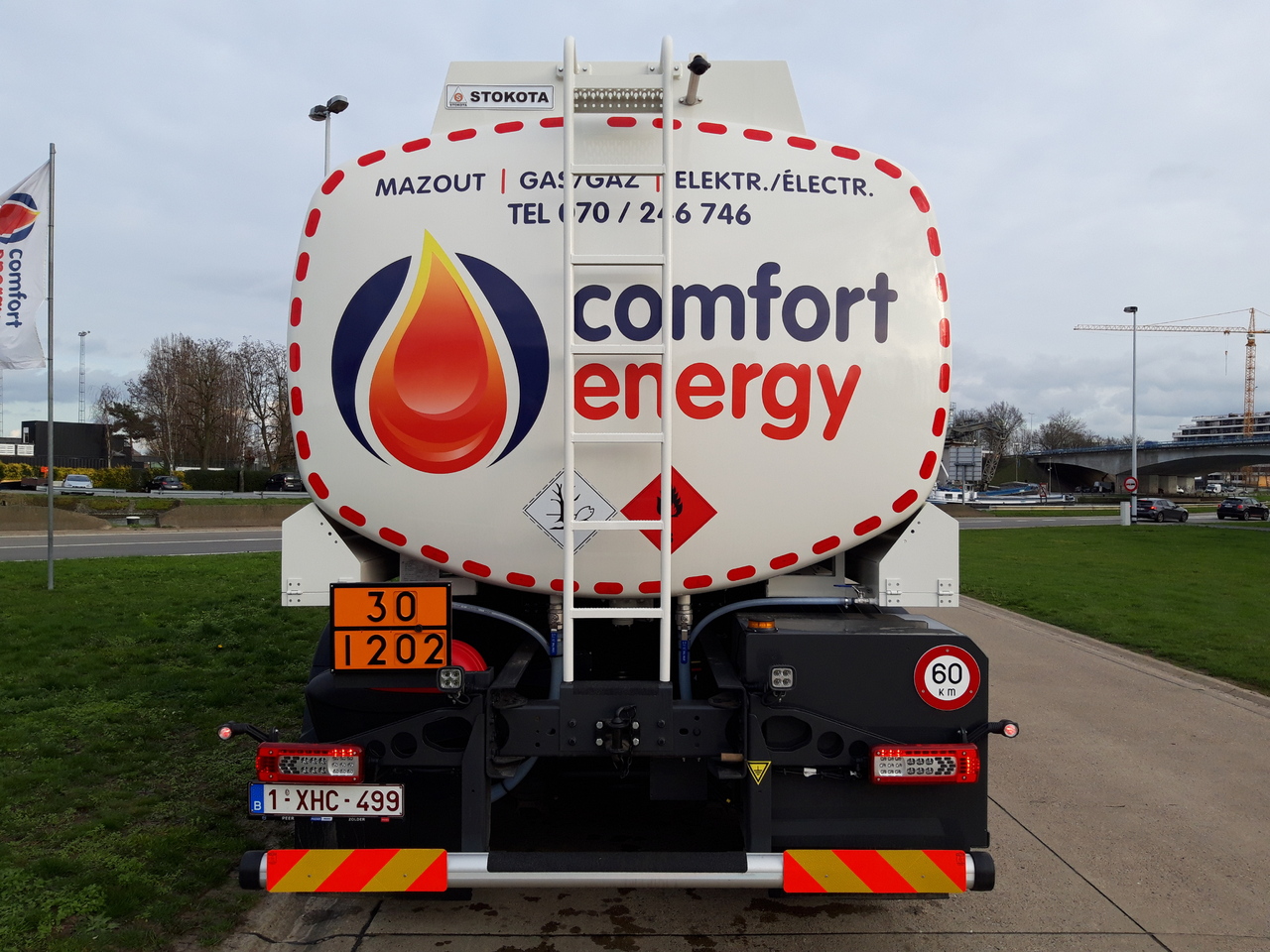 Tovornjak cisterna VOLVO FM: slika 17