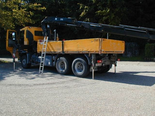 Volvo FH 12 6x4 - Tovornjak s kesonom, Tovornjak z dvigalom: slika 2 Volvo FH 12 6x4 - Tovornjak s kesonom, Tovornjak z dvigalom: slika 2