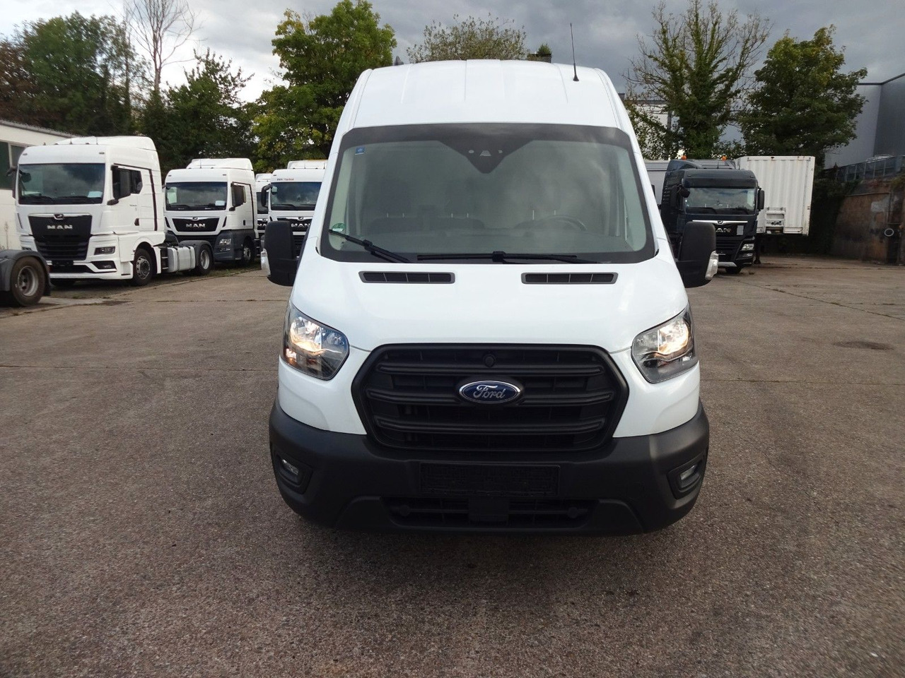 Ford Transit Kasten L4H2, Klima, Tempomat, Kamera - Furgon: slika 2 Ford Transit Kasten L4H2, Klima, Tempomat, Kamera - Furgon: slika 2