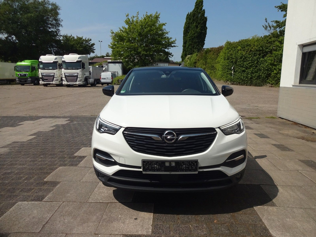 Opel Grandland (X) - SUV: slika 2 Opel Grandland (X) - SUV: slika 2