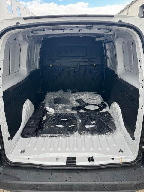 Peugeot Partner Premium Elektro, L2H1, 100 kW, Kamera - Mali kombi, Električno dostavno vozilo: slika 5 Peugeot Partner Premium Elektro, L2H1, 100 kW, Kamera - Mali kombi, Električno dostavno vozilo: slika 5
