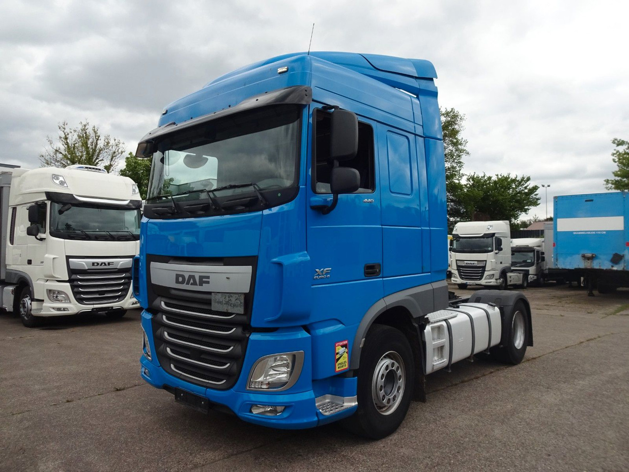 DAF XF 440, SC, Klima, 2 x Tank, Intarder, Standklim - Vlačilec: slika 1 DAF XF 440, SC, Klima, 2 x Tank, Intarder, Standklim - Vlačilec: slika 1