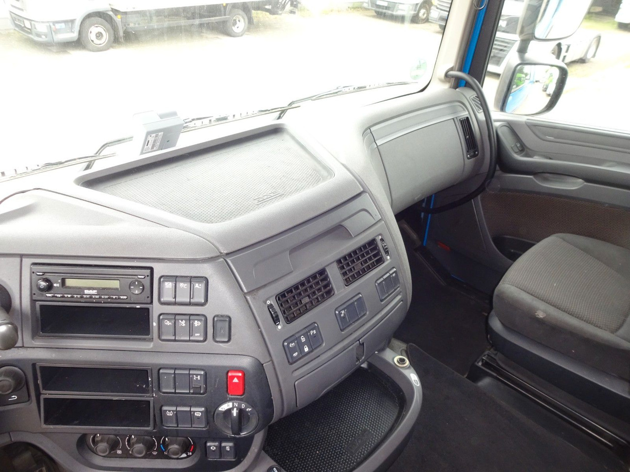 Vlačilec DAF XF 440, SC, Klima, 2 x Tank, Intarder, Standklim: slika 17