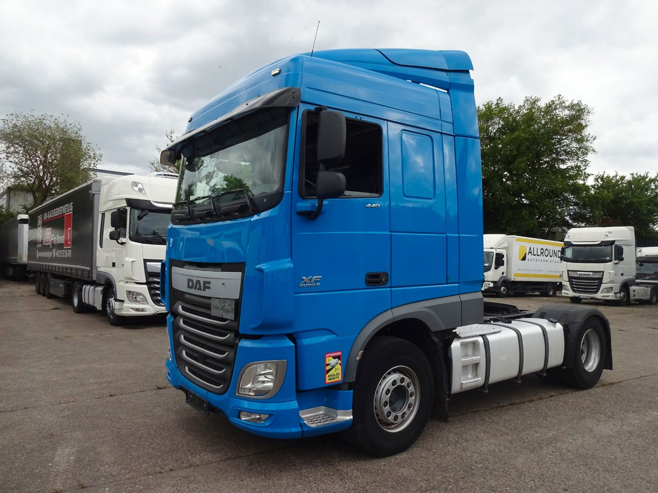DAF XF 440, SC, Klima, 2 x Tank, Intarder, Standklim - Vlačilec: slika 2 DAF XF 440, SC, Klima, 2 x Tank, Intarder, Standklim - Vlačilec: slika 2