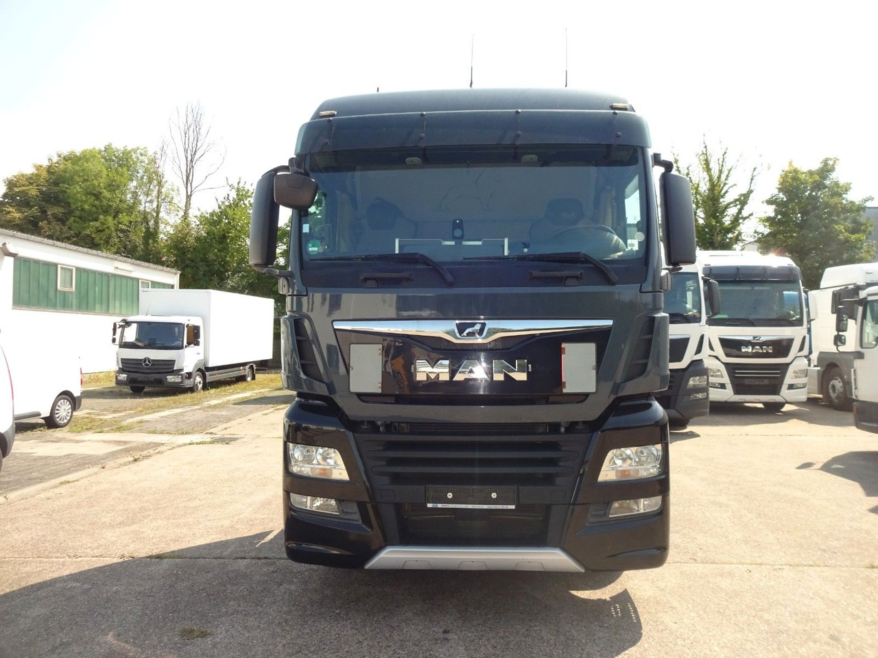 MAN TGX 18.470, XLX, Intarder, ACC, 2 Tank, Standkl - Vlačilec: slika 2 MAN TGX 18.470, XLX, Intarder, ACC, 2 Tank, Standkl - Vlačilec: slika 2