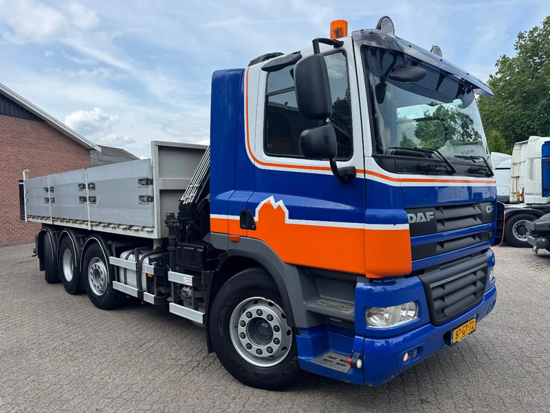 DAF CF 85.360 8X2 3 Zijdige kipper HIAB 16 t/m kraan AHK Top condition - Tovornjak prekucnik, Tovornjak z dvigalom: slika 4 DAF CF 85.360 8X2 3 Zijdige kipper HIAB 16 t/m kraan AHK Top condition - Tovornjak prekucnik, Tovornjak z dvigalom: slika 4