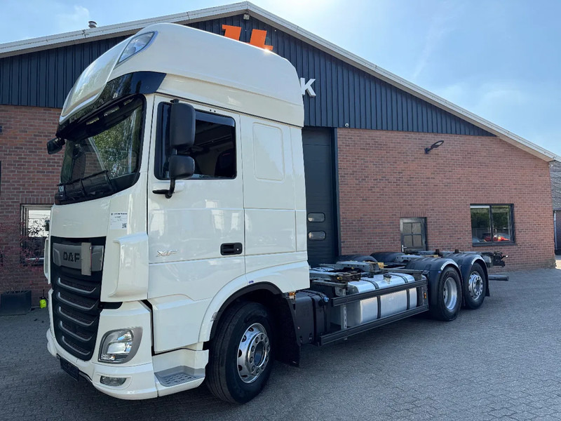 DAF XF 480 6X2 SSC FAN BDF Retarder 2x AHK Lenkachse Standairco - Kontejnerski tovornjak/ Tovornjak z zamenljivim tovoriščem: slika 1 DAF XF 480 6X2 SSC FAN BDF Retarder 2x AHK Lenkachse Standairco - Kontejnerski tovornjak/ Tovornjak z zamenljivim tovoriščem: slika 1