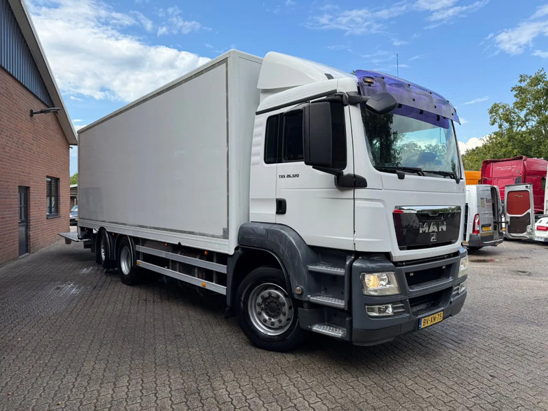 MAN TGS 26.320 Koffer Stuuras AHK 3.000KG LBW 267.965KM! NL Truck - Tovornjak zabojnik: slika 2 MAN TGS 26.320 Koffer Stuuras AHK 3.000KG LBW 267.965KM! NL Truck - Tovornjak zabojnik: slika 2