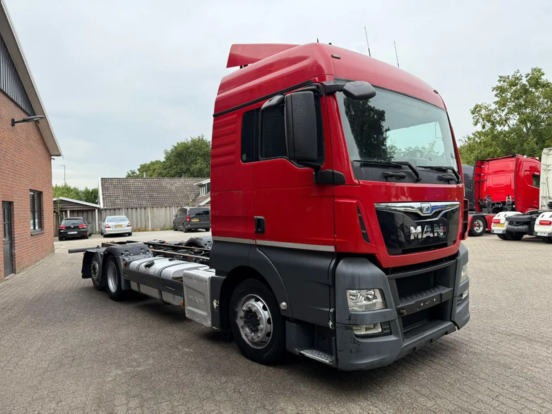 MAN TGX 26.400 6X2 Chassis cabine AHK Airco - Tovornjak-šasija: slika 2 MAN TGX 26.400 6X2 Chassis cabine AHK Airco - Tovornjak-šasija: slika 2