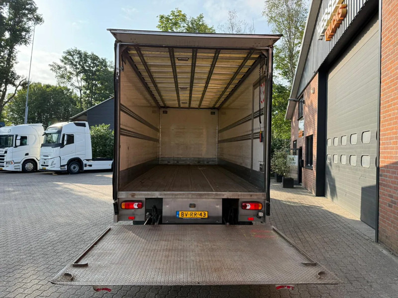 Renault Premium 280 18T Airco 584.954KM Slaapcabine Handgeschakeld Airco NL Truck - Tovornjak zabojnik: slika 5 Renault Premium 280 18T Airco 584.954KM Slaapcabine Handgeschakeld Airco NL Truck - Tovornjak zabojnik: slika 5