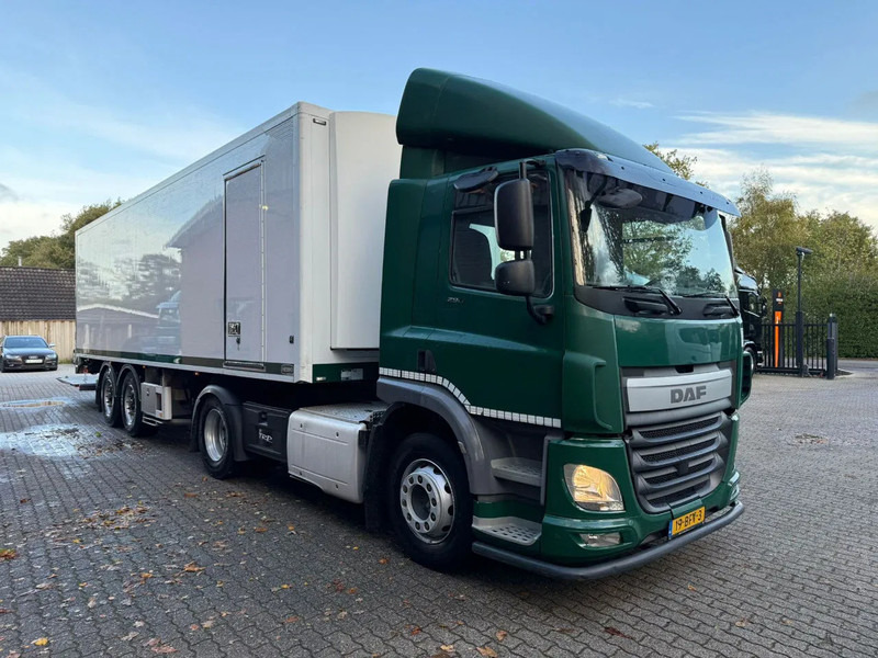 DAF CF 290 + HTF Koeloplegger PTO Powered koelmotor Dhollandia 3000KG NL Truck/Trailer 470.496KM - Vlačilec: slika 4 DAF CF 290 + HTF Koeloplegger PTO Powered koelmotor Dhollandia 3000KG NL Truck/Trailer 470.496KM - Vlačilec: slika 4