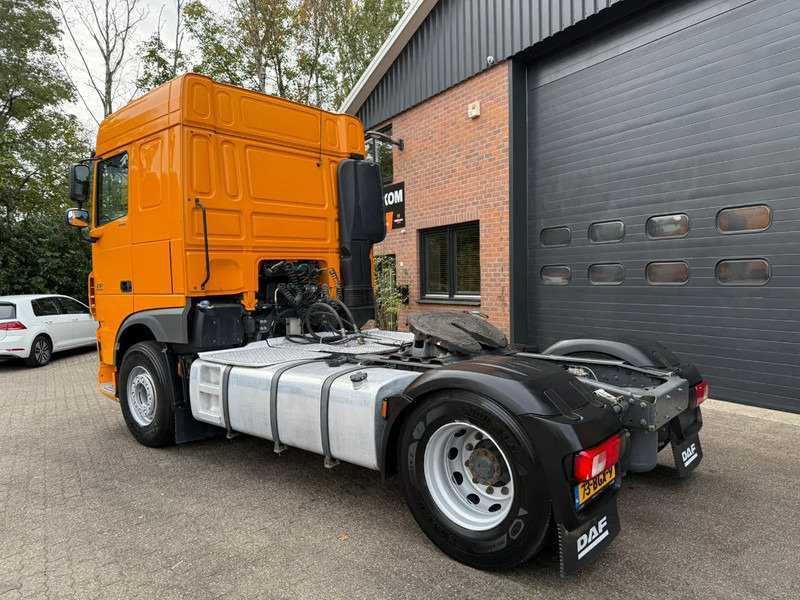 DAF XF 440 Space Cab 612.911KM 9T Vooras! Hydraulic NL Truck APK/TUV 01-2026 - Vlačilec: slika 3 DAF XF 440 Space Cab 612.911KM 9T Vooras! Hydraulic NL Truck APK/TUV 01-2026 - Vlačilec: slika 3