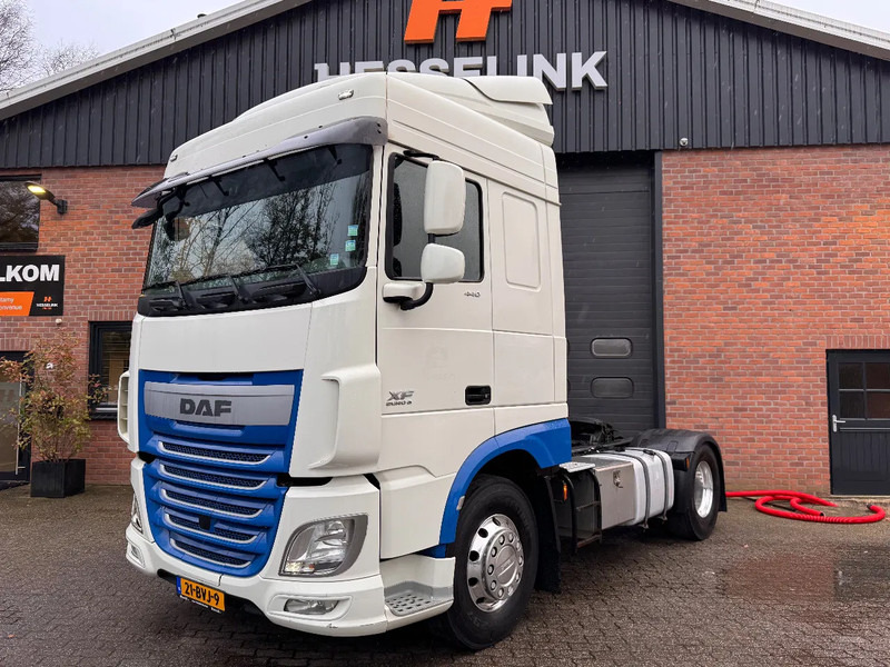 DAF XF 440 Space Cab Alcoa 683.700KM! NL Truck - Vlačilec: slika 1 DAF XF 440 Space Cab Alcoa 683.700KM! NL Truck - Vlačilec: slika 1