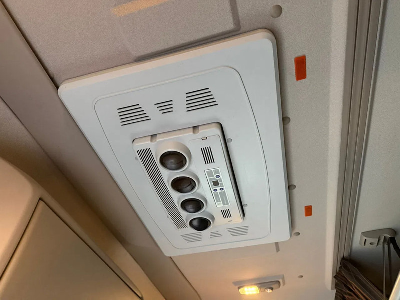 Vlačilec DAF XF 450 SSC Super Space LED Standairco Leer NL Truck APK 02-2026: slika 10 Vlačilec DAF XF 450 SSC Super Space LED Standairco Leer NL Truck APK 02-2026: slika 10