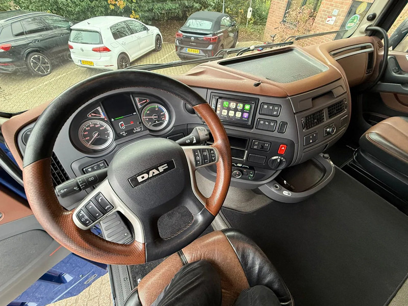 Vlačilec DAF XF 450 SSC Super Space LED Standairco Leer NL Truck APK 02-2026: slika 8 Vlačilec DAF XF 450 SSC Super Space LED Standairco Leer NL Truck APK 02-2026: slika 8