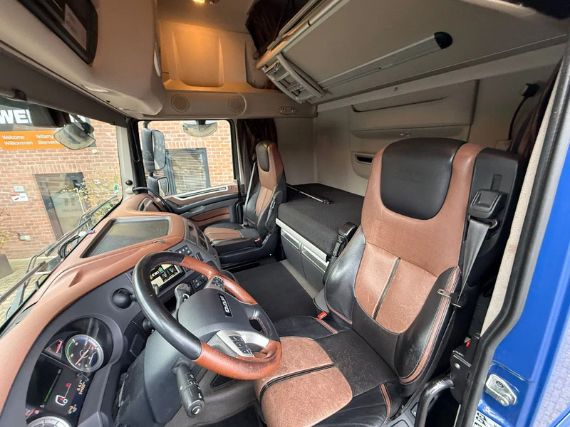 Vlačilec DAF XF 450 SSC Super Space LED Standairco Leer NL Truck APK 02-2026: slika 6 Vlačilec DAF XF 450 SSC Super Space LED Standairco Leer NL Truck APK 02-2026: slika 6