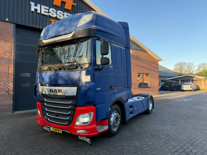 DAF XF 450 Super Space Cab + Gardner Denver XK18 Silo Compressor Alcoa LED Standklima NL Truck APK 03-2026 - Vlačilec: slika 1 DAF XF 450 Super Space Cab + Gardner Denver XK18 Silo Compressor Alcoa LED Standklima NL Truck APK 03-2026 - Vlačilec: slika 1