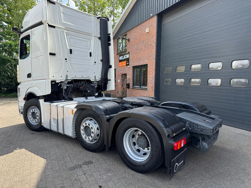 Mercedes-Benz Actros 2545 6X2 Gigaspace Gestuurde voorloopas NL Truck 327.240KM - Vlačilec: slika 4 Mercedes-Benz Actros 2545 6X2 Gigaspace Gestuurde voorloopas NL Truck 327.240KM - Vlačilec: slika 4