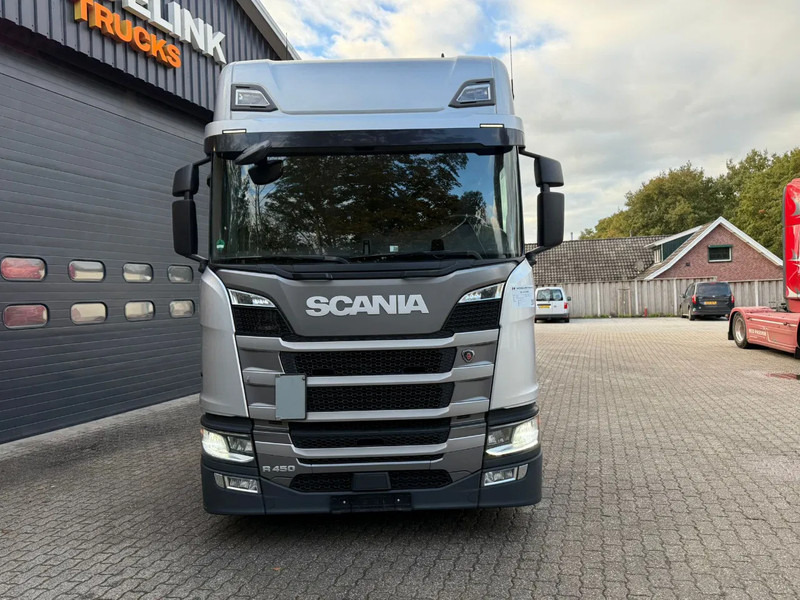Scania R450 NGS 4X2EB Lowliner Retarder Standairco German truck Smarttacho 2 - Vlačilec: slika 5 Scania R450 NGS 4X2EB Lowliner Retarder Standairco German truck Smarttacho 2 - Vlačilec: slika 5