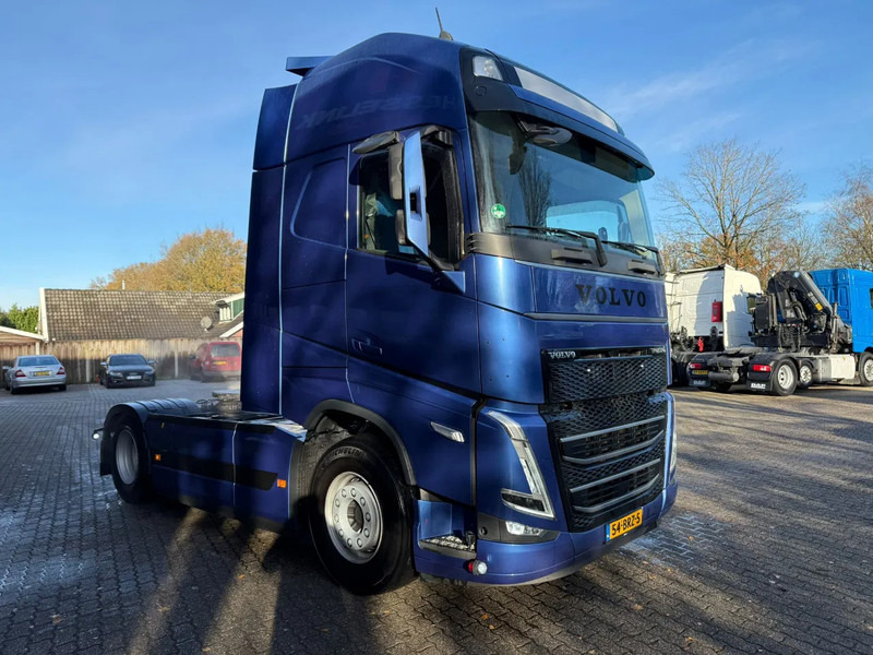 Volvo FH 460 Globetrotter XL 2x tank Standairco 405.369KM! NL Truck - APK 09-2026 - Vlačilec: slika 4 Volvo FH 460 Globetrotter XL 2x tank Standairco 405.369KM! NL Truck - APK 09-2026 - Vlačilec: slika 4