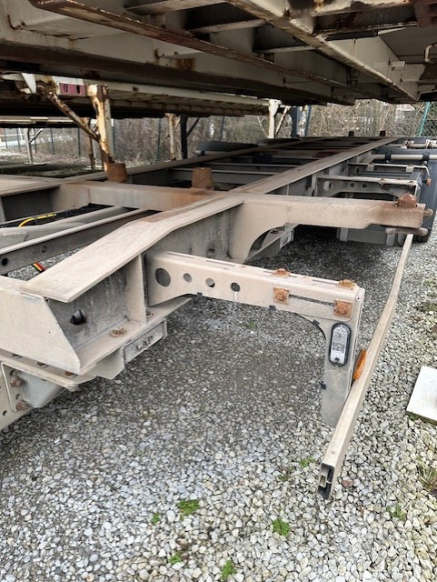 Rufa 19 to GG, zwillingsbereift, tiefgekuppelt, Fabrikat Rufa - Prikolica zabojnik: slika 1 Rufa 19 to GG, zwillingsbereift, tiefgekuppelt, Fabrikat Rufa - Prikolica zabojnik: slika 1