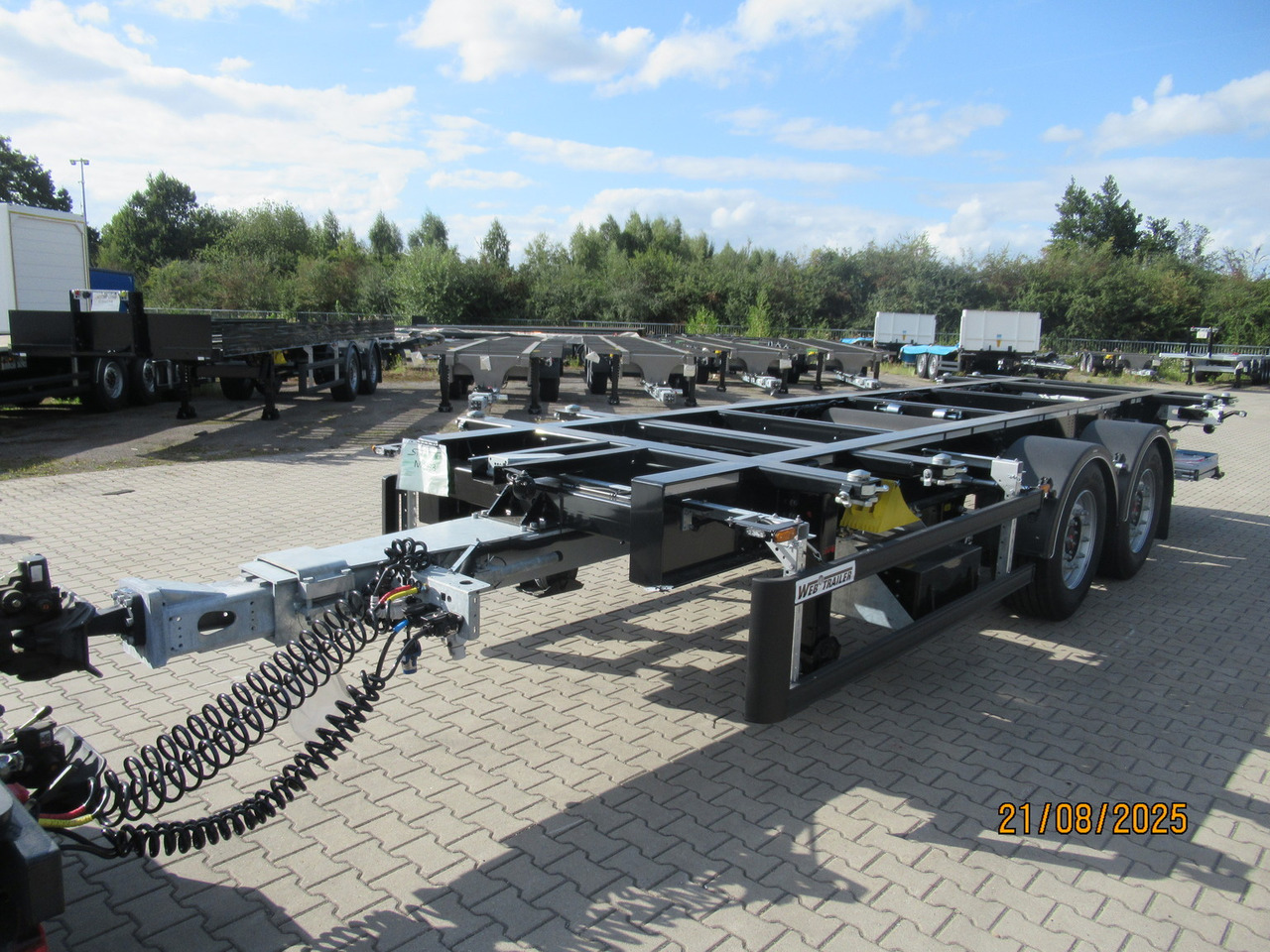System Trailers BDF-System, Standard ohne Zulassung, mit Ladebordwand - Prikolica zabojnik: slika 2 System Trailers BDF-System, Standard ohne Zulassung, mit Ladebordwand - Prikolica zabojnik: slika 2