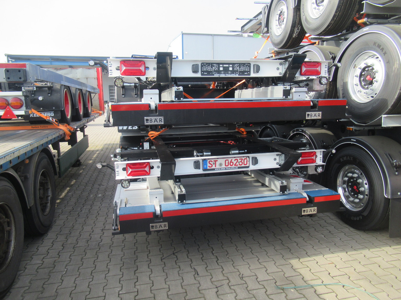 System Trailers BDF-System, Standard ohne Zulassung, mit Ladebordwand - Prikolica zabojnik: slika 3 System Trailers BDF-System, Standard ohne Zulassung, mit Ladebordwand - Prikolica zabojnik: slika 3
