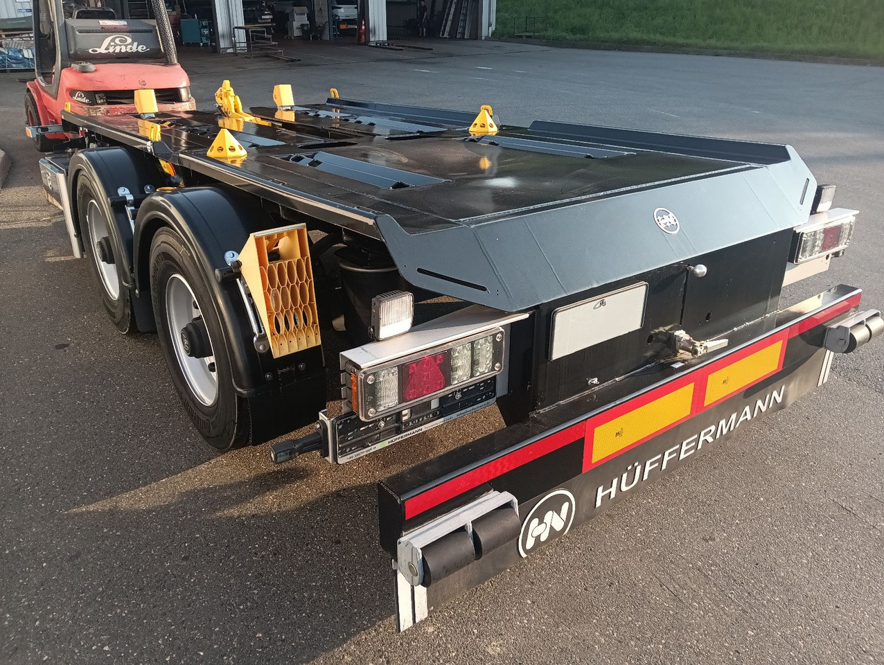 Hüffermann 2-ACHS-MINI-CARRIER MULTIFIX verzinkt NEU BPW Hüffermann 2-ACHS-MINI-CARRIER MULTIFIX verzinkt NEU BPW - Abrol/ Samonakladalec prikolica: slika 3 Hüffermann 2-ACHS-MINI-CARRIER MULTIFIX verzinkt NEU BPW Hüffermann 2-ACHS-MINI-CARRIER MULTIFIX verzinkt NEU BPW - Abrol/ Samonakladalec prikolica: slika 3