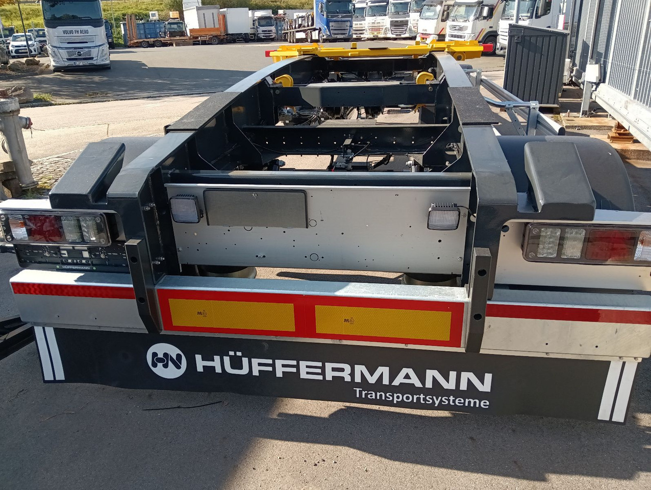 Hüffermann HSA1870 SAF VERZINKT Schlitten 5m-7m 3158kg NEU - Abrol/ Samonakladalec prikolica: slika 2 Hüffermann HSA1870 SAF VERZINKT Schlitten 5m-7m 3158kg NEU - Abrol/ Samonakladalec prikolica: slika 2