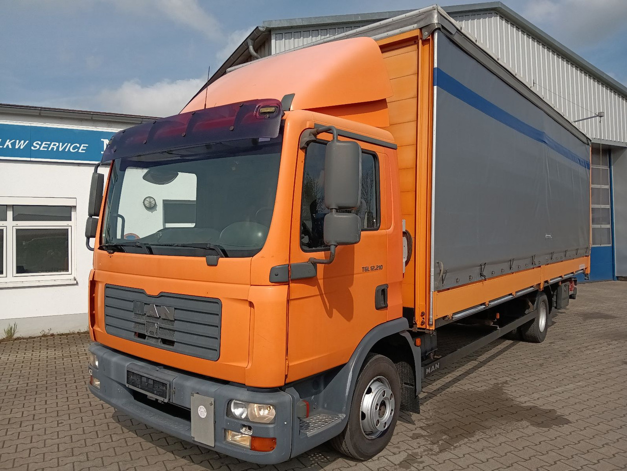 MAN TGL 12.210 4x2 KLIMA,AHK, 7,3m SCHWARZMÜLLER TÜV lizing MAN TGL 12.210 4x2 KLIMA,AHK, 7,3m SCHWARZMÜLLER TÜV: slika 10