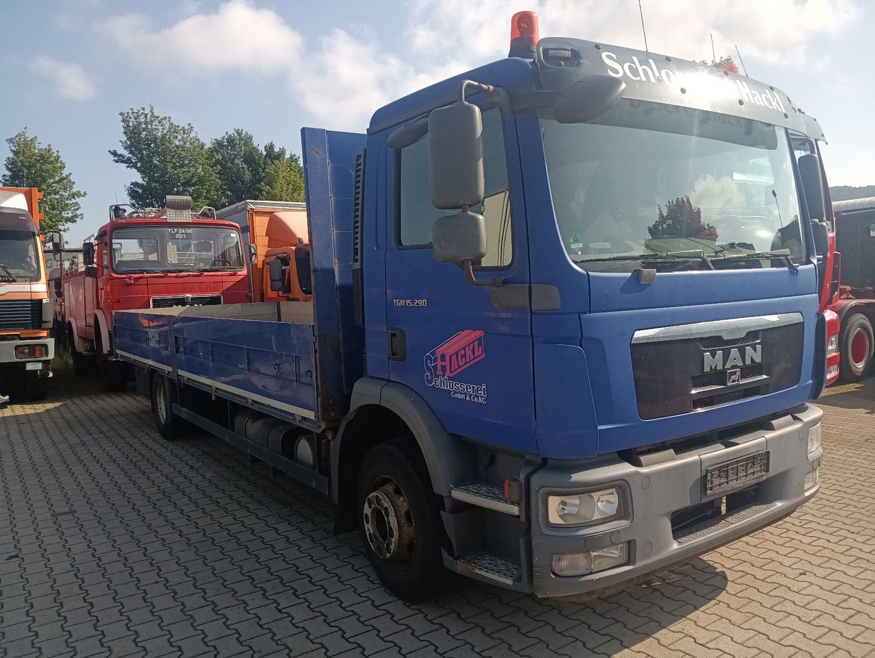 MAN TGM 15:290 4x2BL 8,5t NL 7m Klima 50erAHK Rungen - Tovornjak s kesonom: slika 1 MAN TGM 15:290 4x2BL 8,5t NL 7m Klima 50erAHK Rungen - Tovornjak s kesonom: slika 1