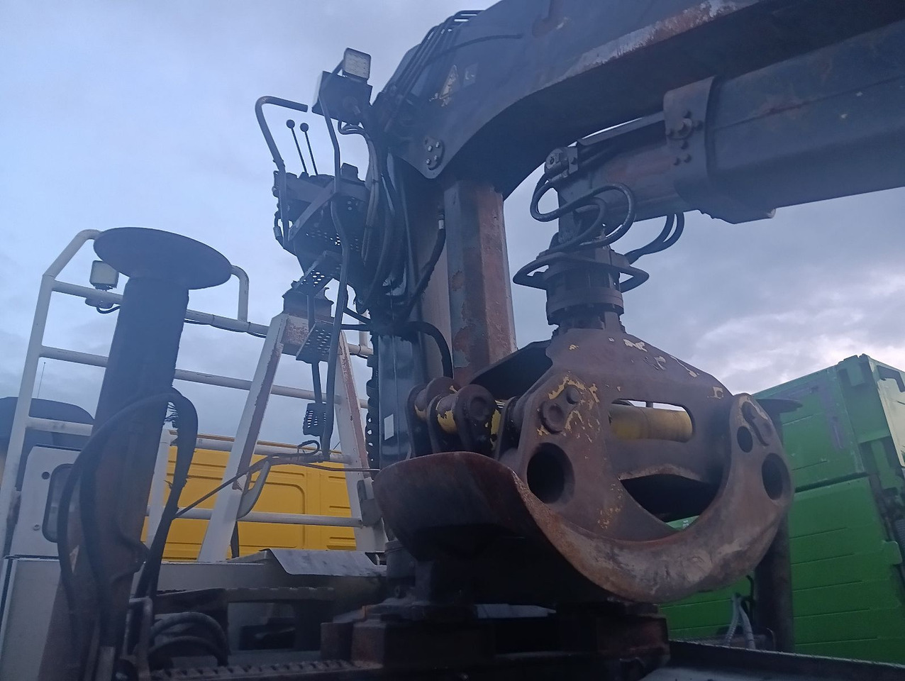 Palfinger EPSILON E250L82 Langholzkran+GLOGGER Aufbau+Anhä - Tovornjak za prevoz lesa, Tovornjak z dvigalom: slika 5 Palfinger EPSILON E250L82 Langholzkran+GLOGGER Aufbau+Anhä - Tovornjak za prevoz lesa, Tovornjak z dvigalom: slika 5